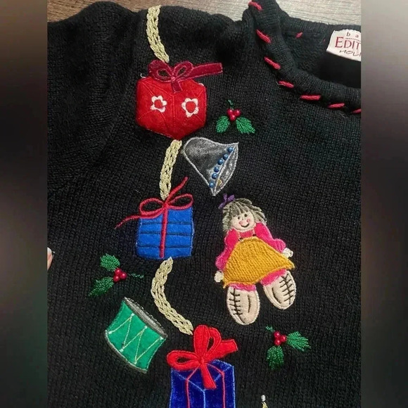 BASIC EDITIONS Christmas pullover sweater Santa toys bright women’s sz M vintage - Picture 5 of 10